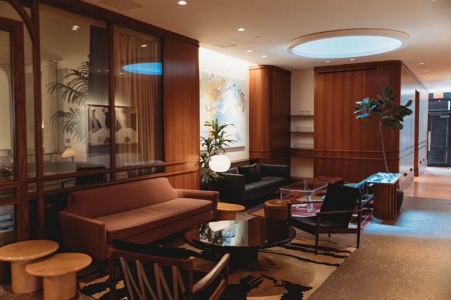 nyc-custom-interior-millwork-hotel-lounge-wood-paneling